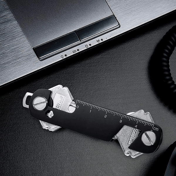 Slim Metal Key Organizer – Compact EDC Multi-Key Holder with Bottle Opener